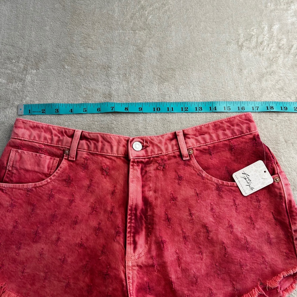 NWT Free People We The Free Mixed Emotions High Rise Denim Shorts Dragonfruit 32 - Picture 8 of 9